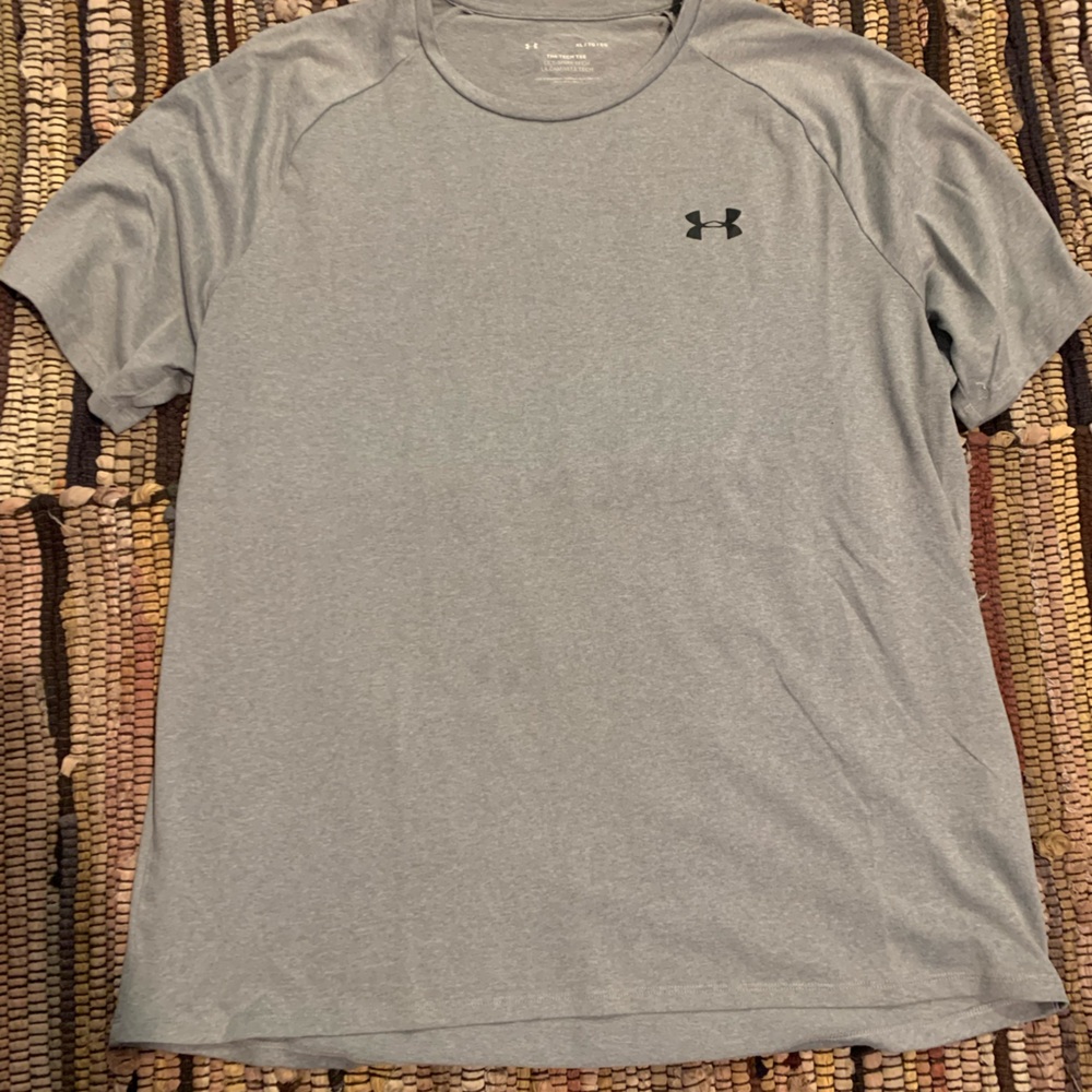 UnderArmour Shirt
